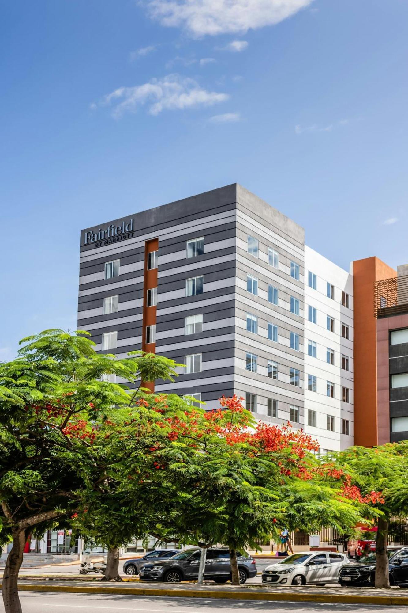 Fairfield By Marriott Inn & Suites Cancun Downtown Exteriör bild